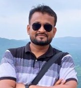 श्री टिकेशवर पटेल 